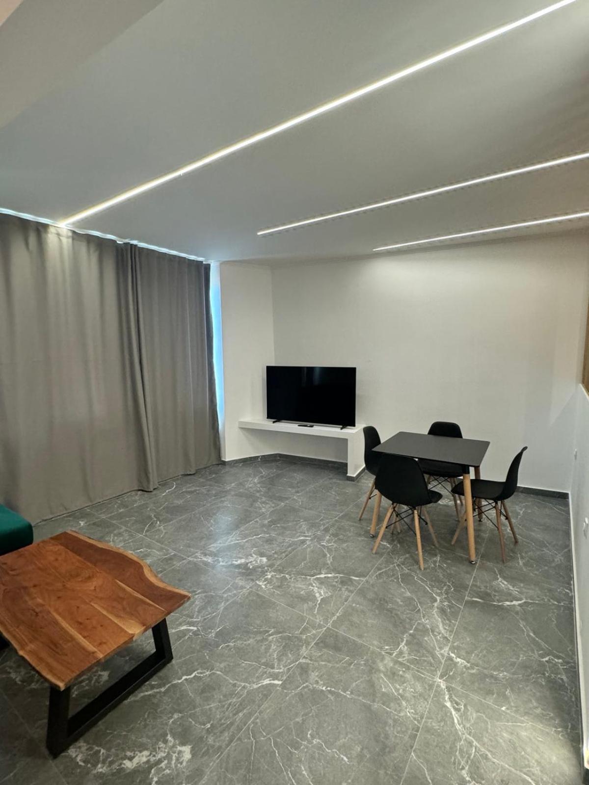 La Dolce Vita-Your Urban Stay Thessaloniki Exterior photo